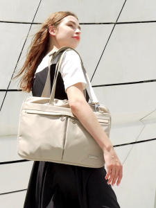 Chantria I-Sassy Women Tote Bag Business Travel Lightweight Multi Compartment Easy Carry Trend 15.6"