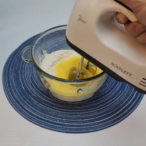 SWEET HOME LUCKYS NEW ARRIVAL Scarlett Portable 7 Speeds Professional Baking Hand Mixer