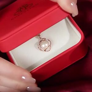 CHEESEFAN | Womens Pearl Necklace