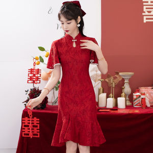 ชุดราตรีสีแดง ชุดกี่เพ้าปรับแต่ง ชุดกี่เพ้าสไตล์จีน ชุดราตรีสำหรับเจ้าสาว ชุดทำงานฤดูร้อน ชุดเดรสยาวปานกลาง