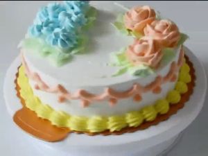 Turning Table Cake Decorating Turntable Stand: A Comprehensive Guide