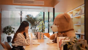 Teddy Bear plush toy Jumbo-sized plush toy accompanies children to play and sleep making them feel safe and secure.