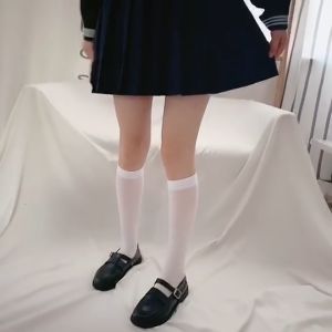 ฤดูร้อนถุงเท้าลูกวัว JK ผู้หญิงบางเฉียบญี่ปุ่นกลางหลอดถุงน่องถุงน่องแฟชั่นเซ็กซี่