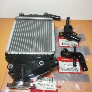 Radiator Assy kzr+thermostat+pipa sambungan selang radiator Honda Vario 125 old Vario 125 150 led