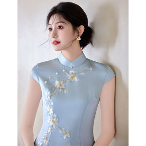 Chinese Style Embroidery Luxurious Minimalist Blue Qipao