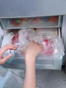 BOSSLU Kotak Penyimpanan Makanan Kulkas 350Ml Kotak Pembagi Daging Kotak Wadah Pengawet