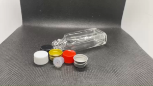 ขวด 30 มล.(12 ใบ) แบนมีขีดระดับ+จุก+ฝา#18mm.(GW.=1.04kg.) 07#18