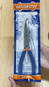 Kềm mũi cong Wadfow WPL4946 WPL4948 kích thước 160mm 200mm được phủ dầu bóng và chống gỉ tay cầm nhựa - Thinksafe
