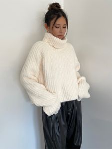 เสื้อสเวตเตอร์ถักคอสูงแขนยาวทรงเข้ารูปสีดำ เสื้อสเวตเตอร์ถักสำหรับผู้หญิง ฤดูใบไม้ร่วง/ฤดูหนาว แฟชั่นลำลอง