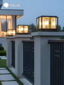 VINCAN | Solar Outdoor Pillar Light for Garden Decor