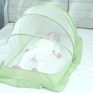 King Size 1.9m x 1.3m Foldable Pop-Up Mosquito Net Bed Canopy: Fine Holes & Easy Installation