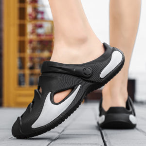 Trendy Mens Summer Slippers Anti-Slip Waterproof Two-Purpose Sandals Driving Sport Popular Beach Hole-Hole Flip Flops