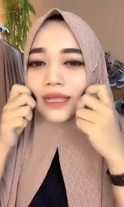 Hijab Segitiga Instan AYUNDA & Hijab Bahan Jersey Etnik Adem TEBAL