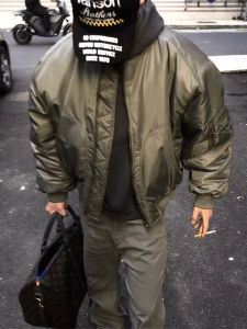 ZHUOCAN | Áo Bomber Màu Xanh Olive Dày