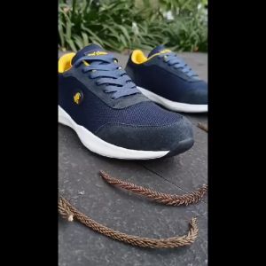 Sepatu Sneakers Safety pria wanita |  Ujung besi