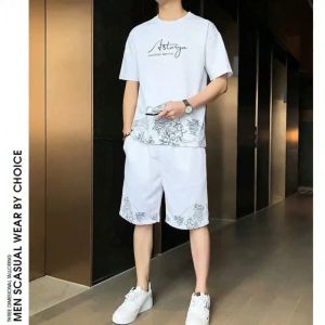 2-piece Set for Men Casual Sports Suits Fashion Printing T-shirt and Shorts Two Pieces Suits