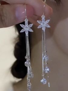2024 New Long Sparkling Flower Tassel Womens Bohemian High-End Sensation Versatile Ear Cuffs Fashionable Alloy Jewelry