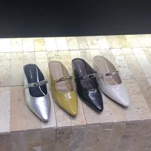 Elevated Silver Pointed-toe Mules Outdoor Wear