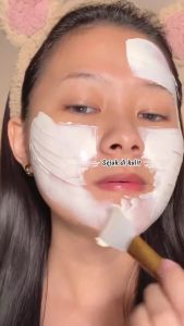 Masker Clay untuk Jerawat: Membersihkan Mendalam & Menenangkan Jerawat