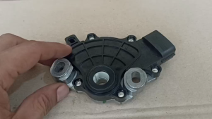SWITCH INHIBITOR for KIA RIO [MOBIS ORIGINAL] Part #42700-2300042700235004270023000