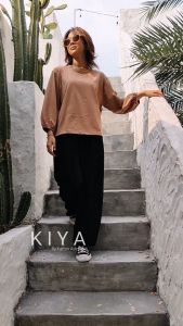 Kiya Blouse Jumbo Wanita Kaos Polos Cotton Combed 30s Atasan Wanita Blouse Lengan Balon Terbaru
