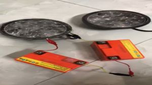 Đèn trợ sáng  đèn gầm Hyundai ( đường kính 15cm )  Runlai 12 bóng DC 12v - 24 -48v (tối đa 80vol)( mầu trắng  vàng mắt lồi)