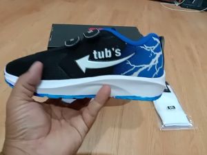 Sepatu Sekolah Anak Laki-Laki & Perempuan Dengan Tali Perekat Velcro