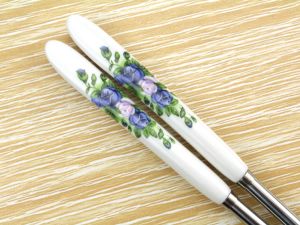 Korean Style Bone China Ceramic Handle Stainless Steel Chopsticks Portable Metal round Chopsticks Dining Utensils Home Set 10 Pairs