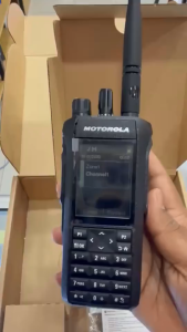 MOTOROLA MOTOTRBO R7 FULLKEYPAD UHF TWO-WAY RADIO (MCMC SIRIM APPROVED)