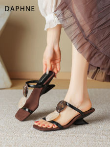 Daphne | Wedge Peep Toe Sandals Vintage Style Slippers