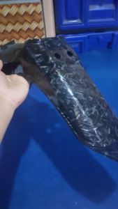 SPAKBOR BELAKANG DAN COVER TANGKI YAMAHA FIZ R KARBON FORGED