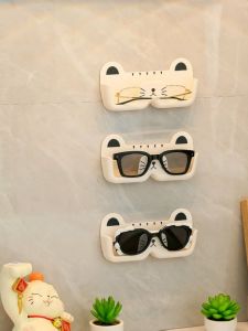 ตู้เสื้อผ้าผู้ชาย ตู้เสื้อผ้าแขวนได้ ตู้เสื้อผ้าแขวนได้ ชั้นวางแว่นตา ชั้นวางแว่นกันแดด จัดระเบียบในบ้าน