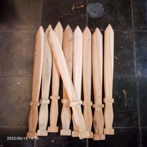 Pedang Kayu Miniatur Mainan Peragaan Pentas Seni Silat Beladiri IPSI