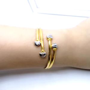 Gelang Tangan Design Fesyen Love 2 Tone Emas 916 Yon Hing