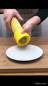 Corn Peeler Corn Stripper Cob Cutter Corn Stripper Fruit Vegetable Kitchen Alat Kupas Mengupas Jagung 削玉米刀