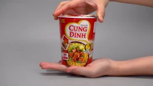 [THÙNG 24 LY] - AFOTECH - Mì ly Cung Đình Bò hầm Mì ly Bò hầm Cung Đình Mì Bò hầm Cung Đình Mì Cung Đình ly Bò hầm (64g/ly)
