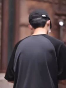 2024 Summer Mens Fashion Ultra thin Loose Quick drying Sports Mesh Breathable Panel Round Neck Casual Short sleeved T-shirt