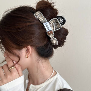 Adorable Bear Fabric Hair Clip Womens Back of Head Styling Hair Claw Folded New 2025 High-End Feeling Shark Bite Hair Accessories