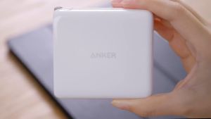 Pin Sạc Dự Phòng Kiêm Củ Sạc Nhanh Anker A1623 10000mAh