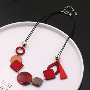 Red Exaggerated Fashion Personality Decoration Necklace Womens Sweater Chain Unique Autumn Winter Large Atmosphere New 2026