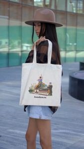 Totebag Blacu Tebal Resleting Lucu Estetik Souvenir Kota Indonesia Oleh-Oleh Wisata Ukuran 30x40cm