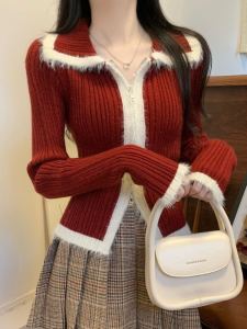 เสื้อคาร์ดิแกนถักขนสัตว์สีแดงสำหรับผู้หญิงในช่วงฤดูหนาว เสื้อชั้นในสีพื้นแบบสวมหัวแขนยาวสไตล์เกาหลี ทรงสลิมฟิต