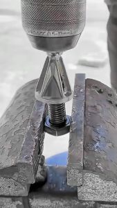 Mata Bor Deburing Untuk Reparasi Ujung Baut Rusak/Karat