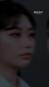 【น้องฉัตร】พาเลทอายแชโดว์【แกลมกาล่า】Browit Glam Gala Eyeshadow Palette 0.5ก.x10สี