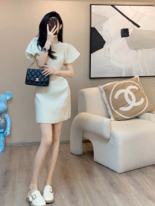Elegant French Style Womens Dress Slimming Bubble Sleeve Short Skirt Summer New Arrival Soft Color Commute Regular Material