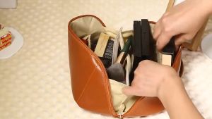 กระเป๋าหนัง กระเป๋าเครื่องสําอาง กระเป๋าออแกไนเซอร์ กระเป๋าออแกไนเซอร์ หนัง PU กันน้ํา จุของได้เยอะ แบบพกพา