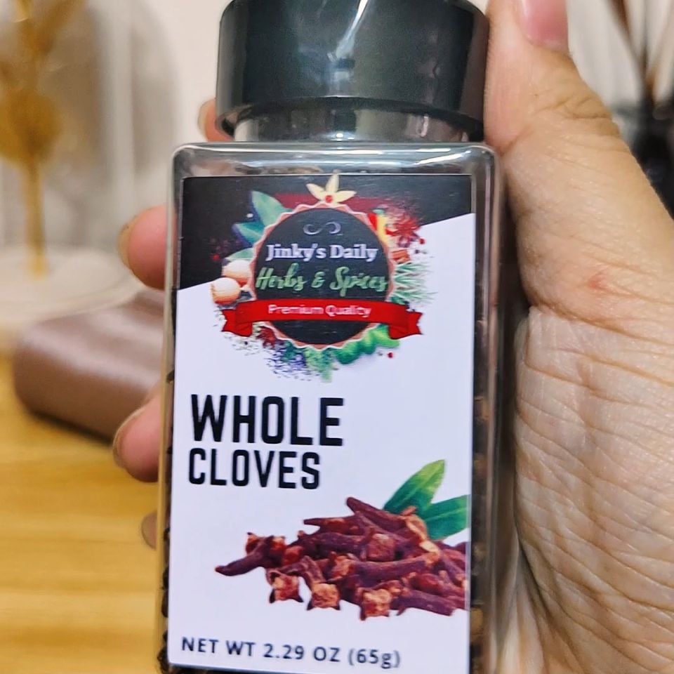 Whole Cloves 42g in Shaker Bottle by Jinkys Daily Herbs & Spices