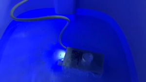 (ร้านคนไทย)ปั๊มน้ำ น้ำพุแมว อะไหล่น้ำพุแมว ปั๊มน้ำแบบมีไฟ LED มีไฟ LED ปั้มน้ำUSB