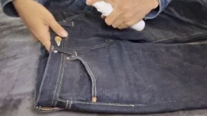 Denim Essence Urban Fresh สเปรย์ดับกลิ่นกางเกงยีนส์ เสื้อผ้า เครื่องแต่งกาย ดับกลิ่นอับ หอมสดชื่น สามารถใช้ได้ทุกวัน ไม่ระคายเคืองต่อผิว ใช้งานได้ยาวนาน Clean ทำความสะอาด ดับกลิ่น ปั้นเฟดยีนส์ เฟดกางเกงยีนส์