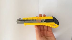 Utility Knife Multipurpose Knife With Retractable Replaceable Blades